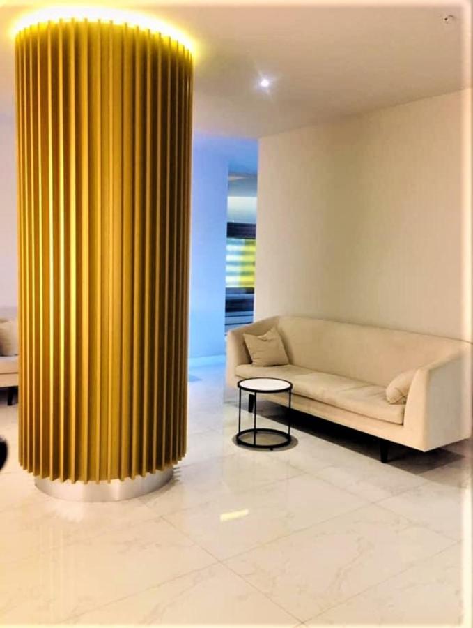 Sea Side Aparthotel In Orbi Complex Batumi Exteriör bild