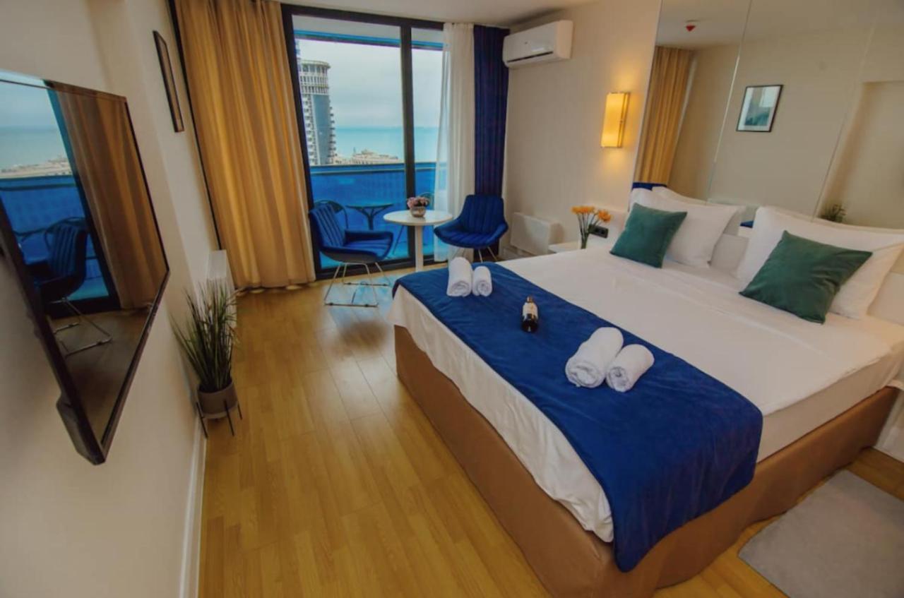 Sea Side Aparthotel In Orbi Complex Batumi Exteriör bild