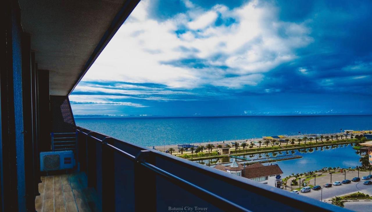 Sea Side Aparthotel In Orbi Complex Batumi Exteriör bild